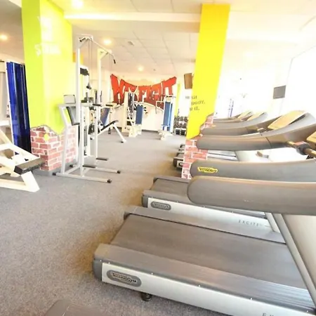 Grand Kamelia Family Friendly Hub And Pool Apartment *